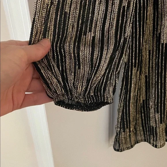 Lilly Pulitzer Riza Black and Gold metallic Romper Dress - Picture 5 of 13